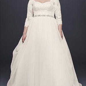 Brand new wedding dress